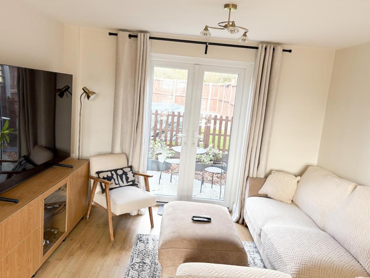 Home In Upminster Ngoại thất bức ảnh